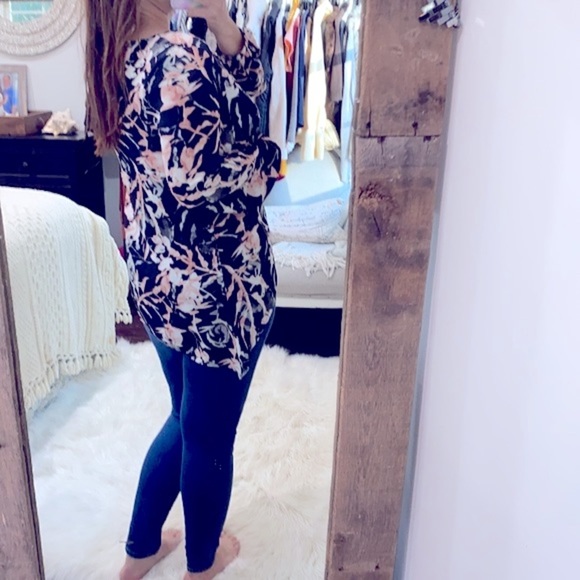 Juicy couture floral top size large - Picture 3 of 9